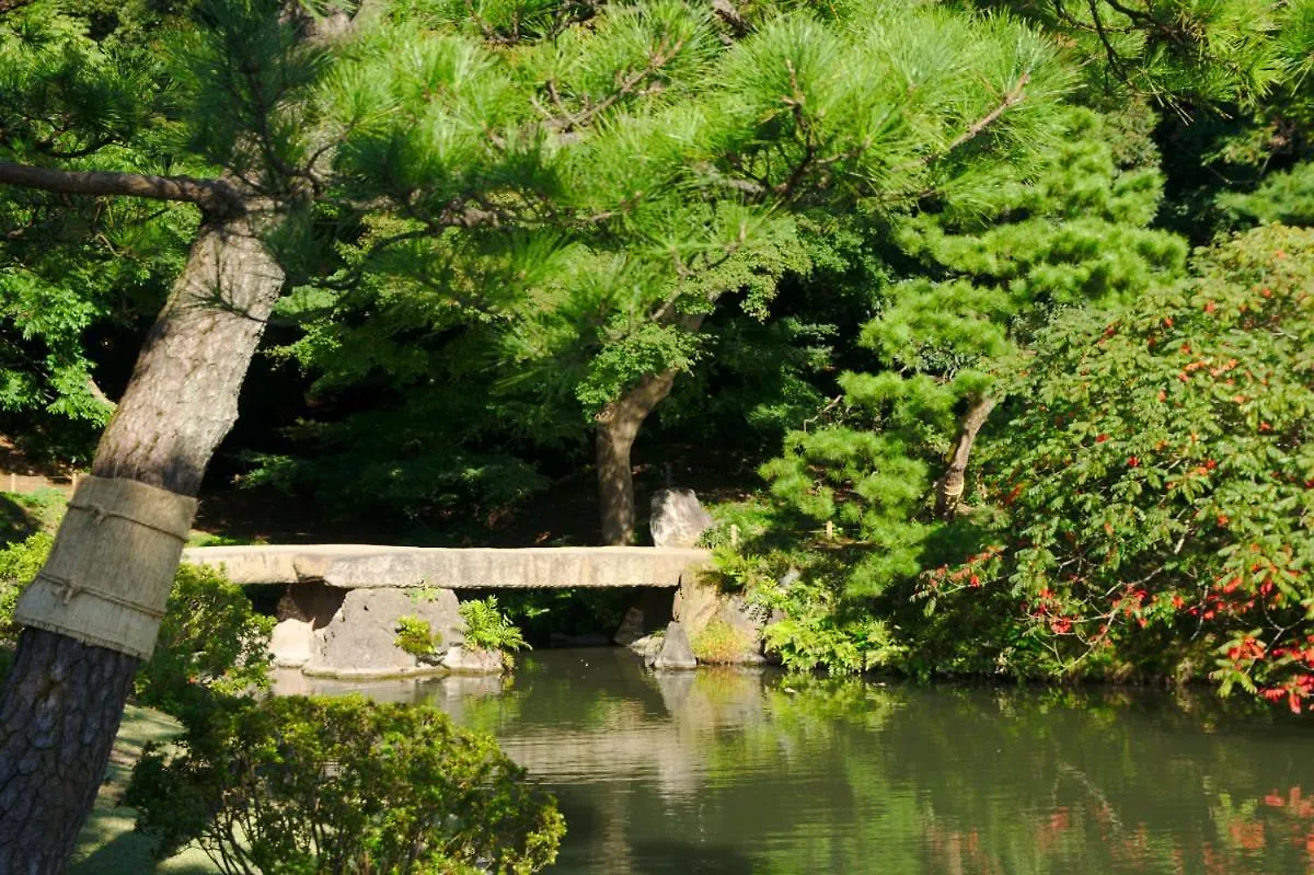Tora Hotel Tokyo-Rikugienn 寅ホテル 六義園 C Japan